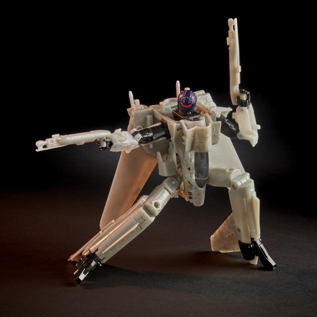 transformers f 14 maverick